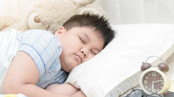 تاثیر خطرناک قطع تنفس حین خواب در بچه ها